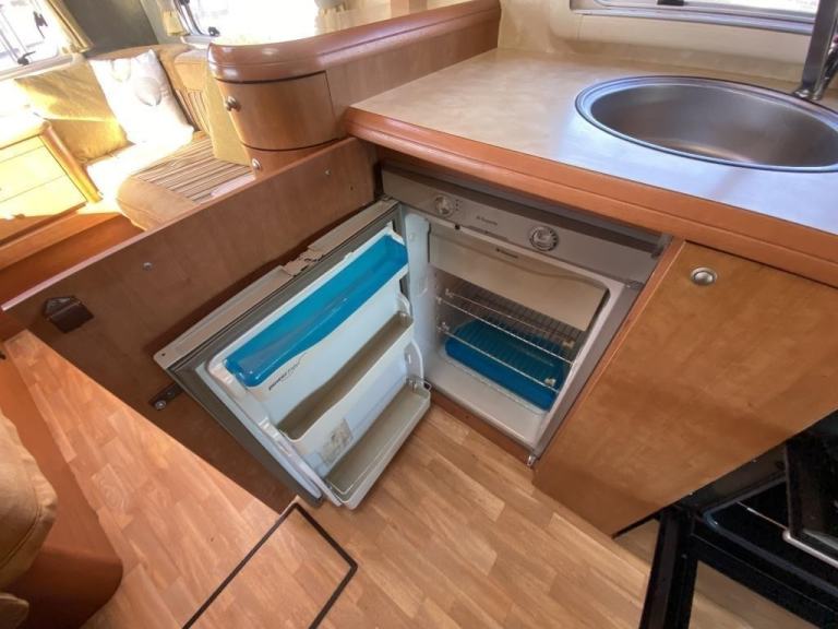 2006 (06) BESSACARR E720 2 BERTH MOTORHOME