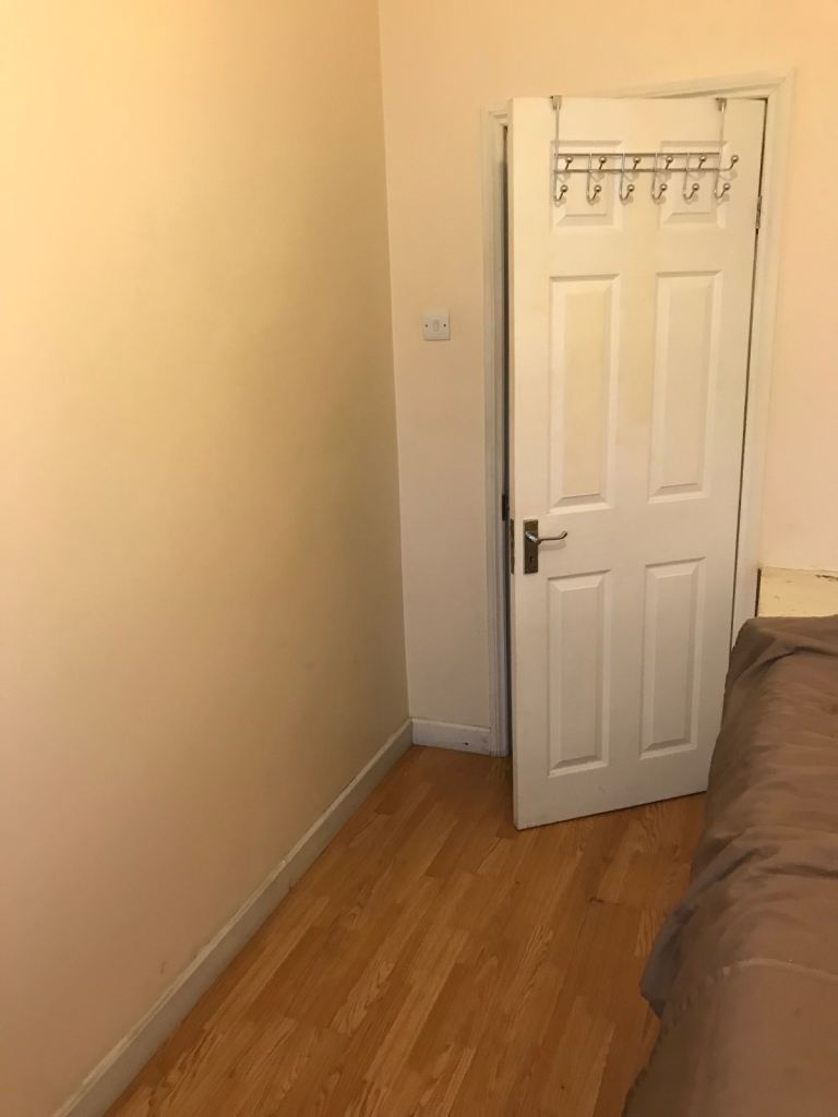 Beautiful single room for Rent