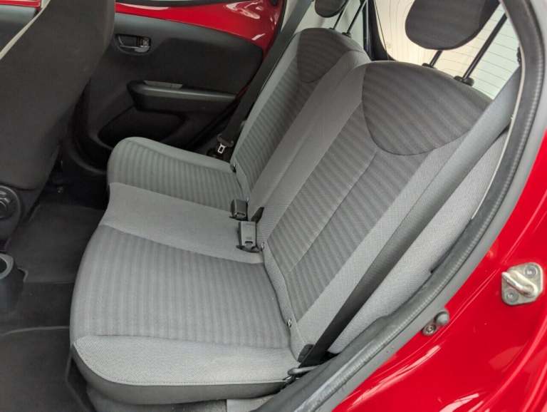 2020 Toyota AYGO 1.0 VVT-i x-play Hatchback 5dr Petrol Manual Euro 6 (71 ps) REVERSING CAMER HATC...