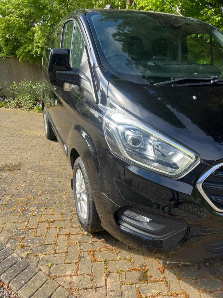 FORD TRANSIT CUSTOM 2.0 Transit Custom Limited Van 300 L1 2.0L EcoBlue 130PS