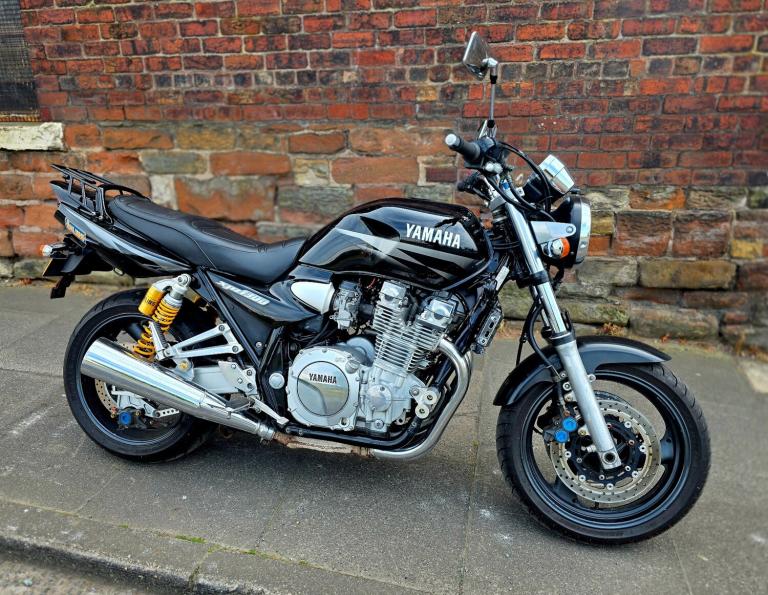 2002 Yamaha XJR XJR1300  Petrol Manual