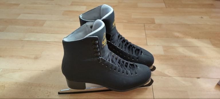 Figure Skates Mens Jackson Mystique Size UK 11.5 Ultima II Blades