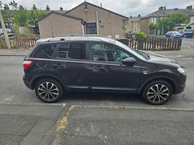 Nissan, QASHQAI, Hatchback, 2013, Manual, 1461 (cc), 5 doors