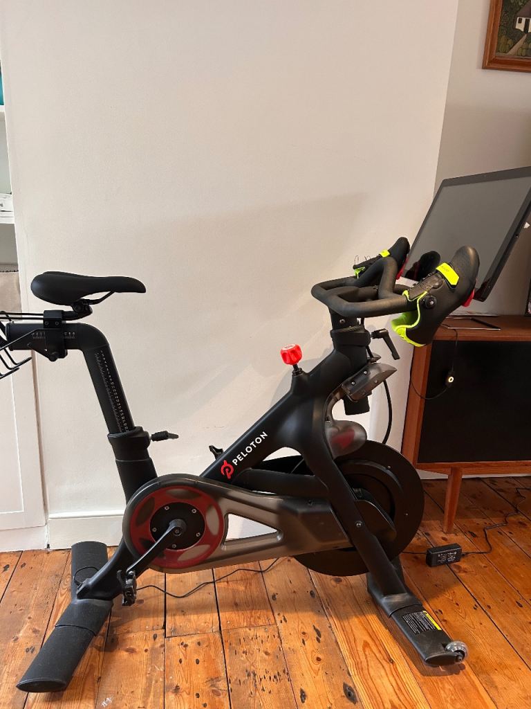 Peloton Exercise Bike – Black, Good Condition