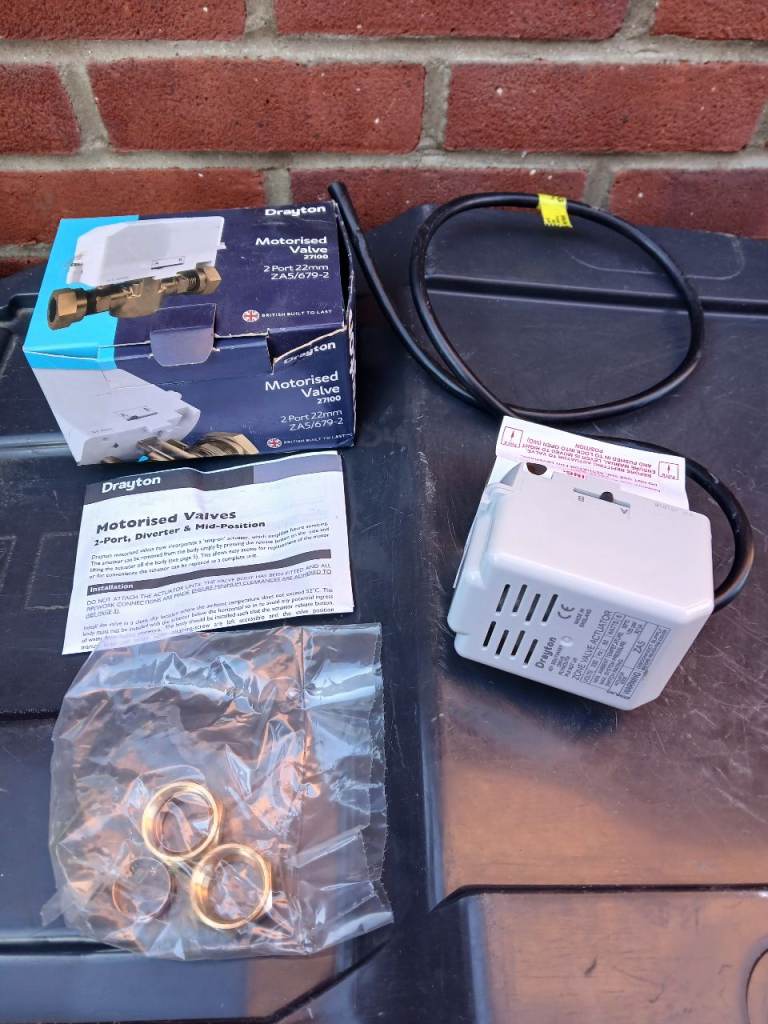 Drayton motirised valve 27100 2port 22mm ZA5/679-2