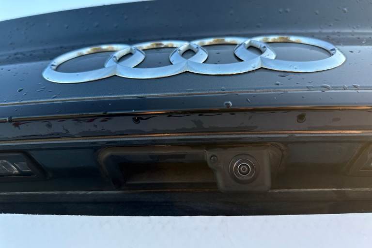 2022 Audi Q5 Edition 1 40 TDI quattro 204 PS S tronic SUV DIESEL Automatic