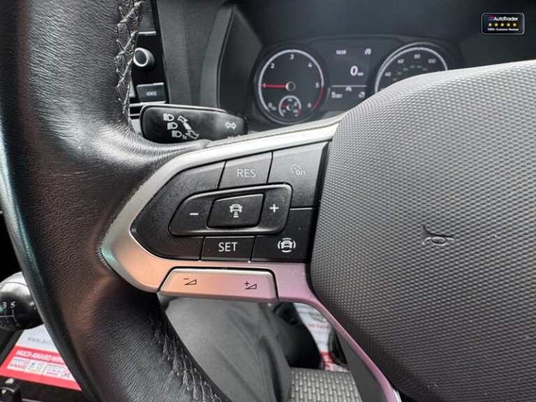 2023 Volkswagen Transporter Crew Cab LWB L2H1 T32 Tdi Kombi Highline Air Con Cam EURO 6 NO VAT Cr...