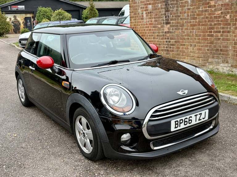 2016 MINI Hatch 1.2 One 3-Door Hatch Hatchback Petrol Manual