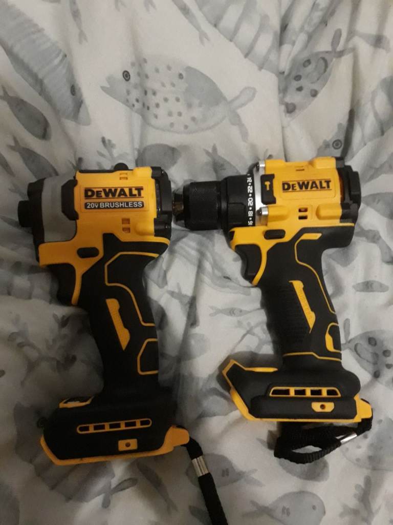 Dewalt 20V BRUSHLESS Drill and Impact Driver Set – Brand New