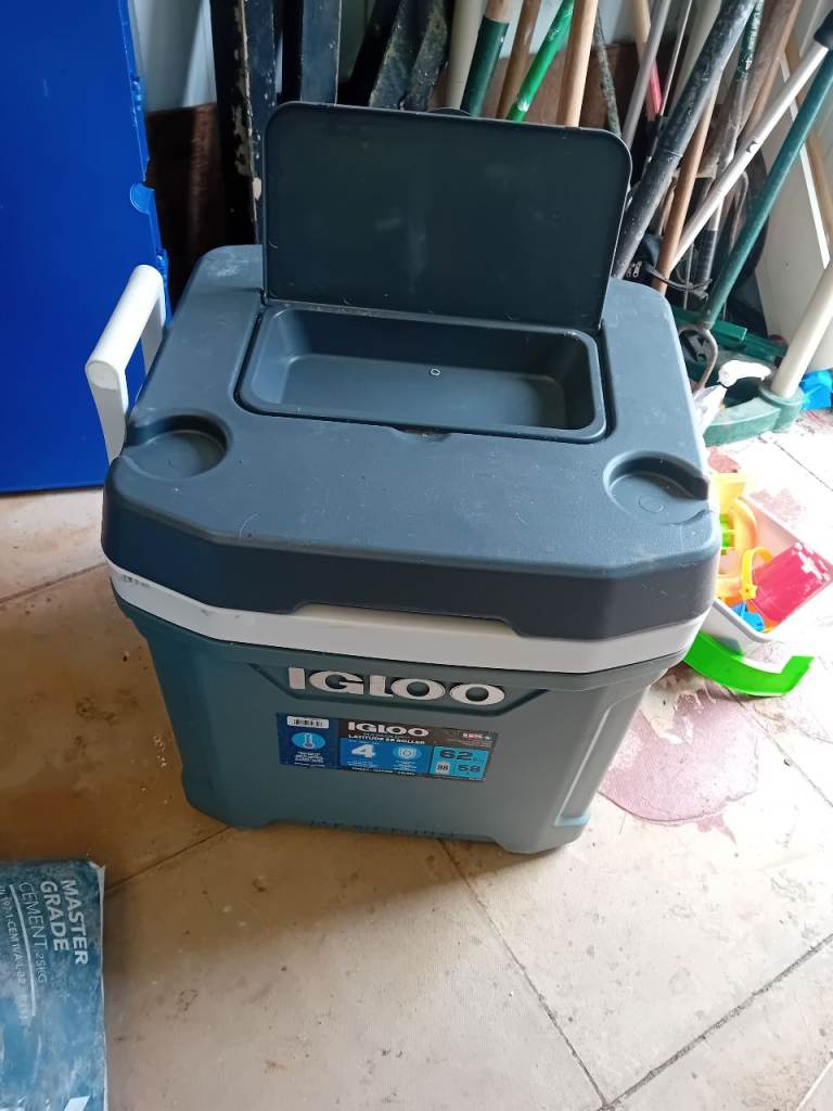 Igloo cool box 