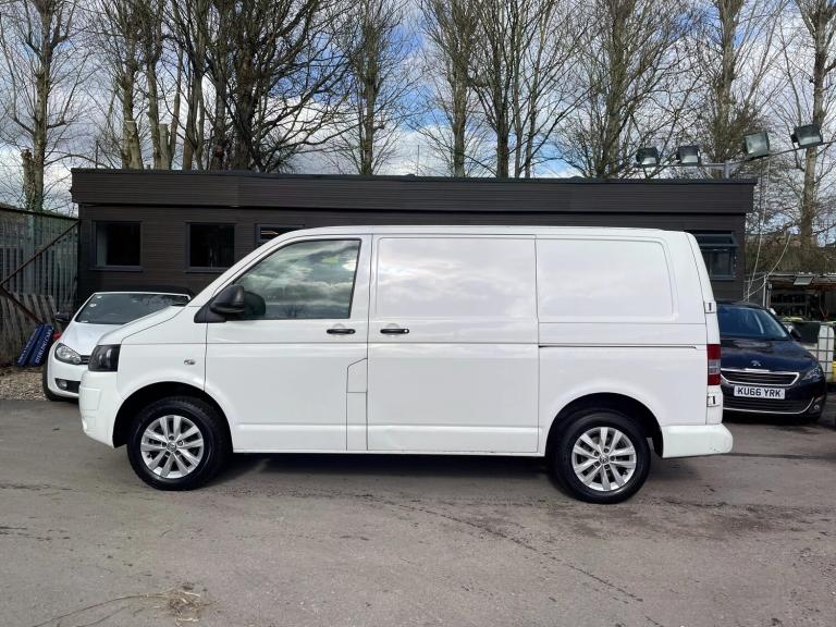2015 Volkswagen Transporter 2.0 TDI 102PS Startline Van MPV Diesel Manual