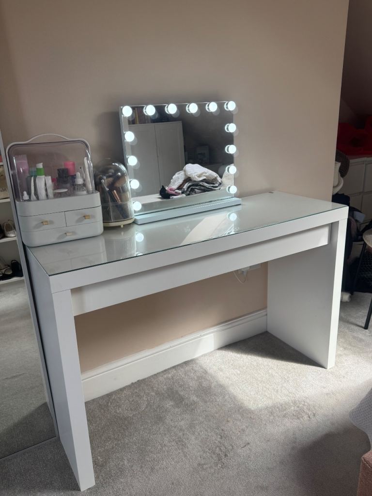 White Glass Top vanity with Hollywood mirror, makeup brush holder, skincare organiser