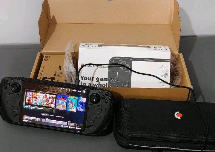 Valve Steam Deck Oled 512gb With Extras