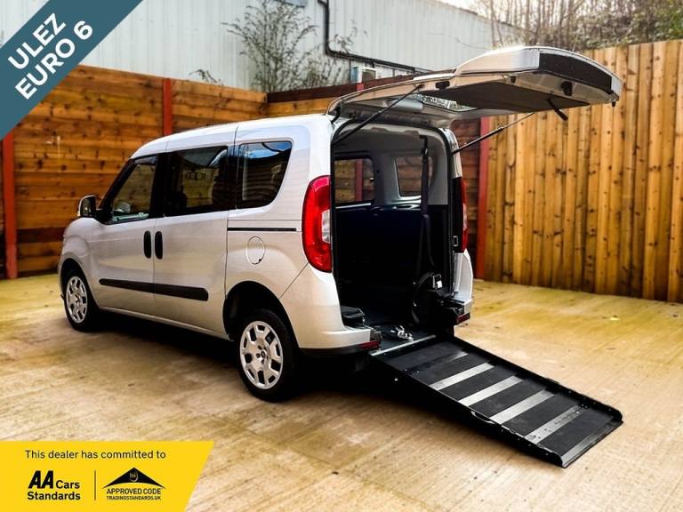 2018 Fiat Doblo 3 Seat Wheelchair Accessible Disabled Access Vehicle WAV MPV Petrol Manual