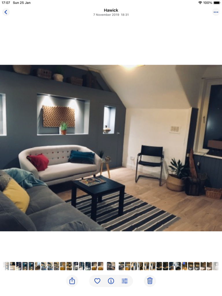 HAWICK  STUNNING TWO BEDROOM  CENTRAL FLAT IN A QUIET STAIR  £640 MONTHLY. AVAILABLE EARLY MARCH