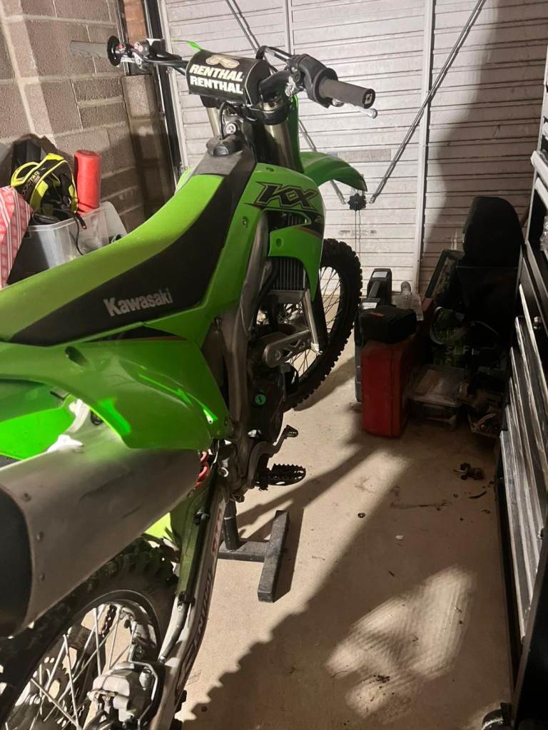 Kxf250 motorcross bike