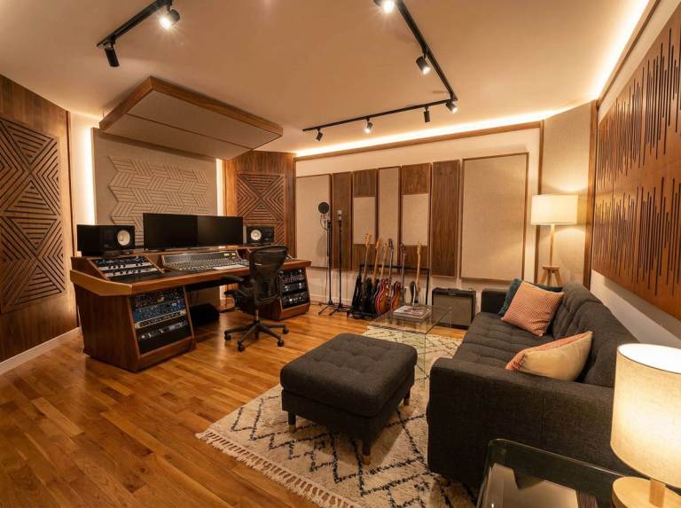 Music Studio | Podcast | SoundProofed Room in Hackney East London E9