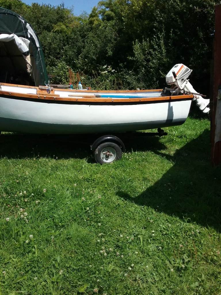 Boat 13,6" with  with optinal Johnson 6hp £450) and trailer (included). 