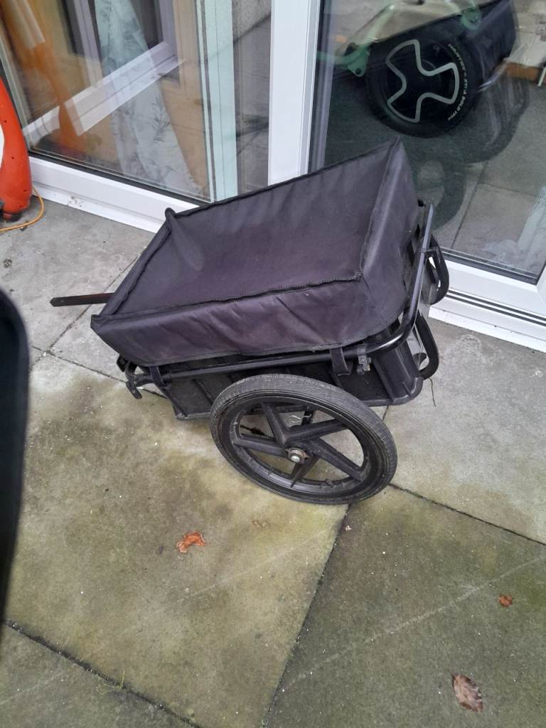 Sturdy Black Bike Trailer for Cargo – Good Condition