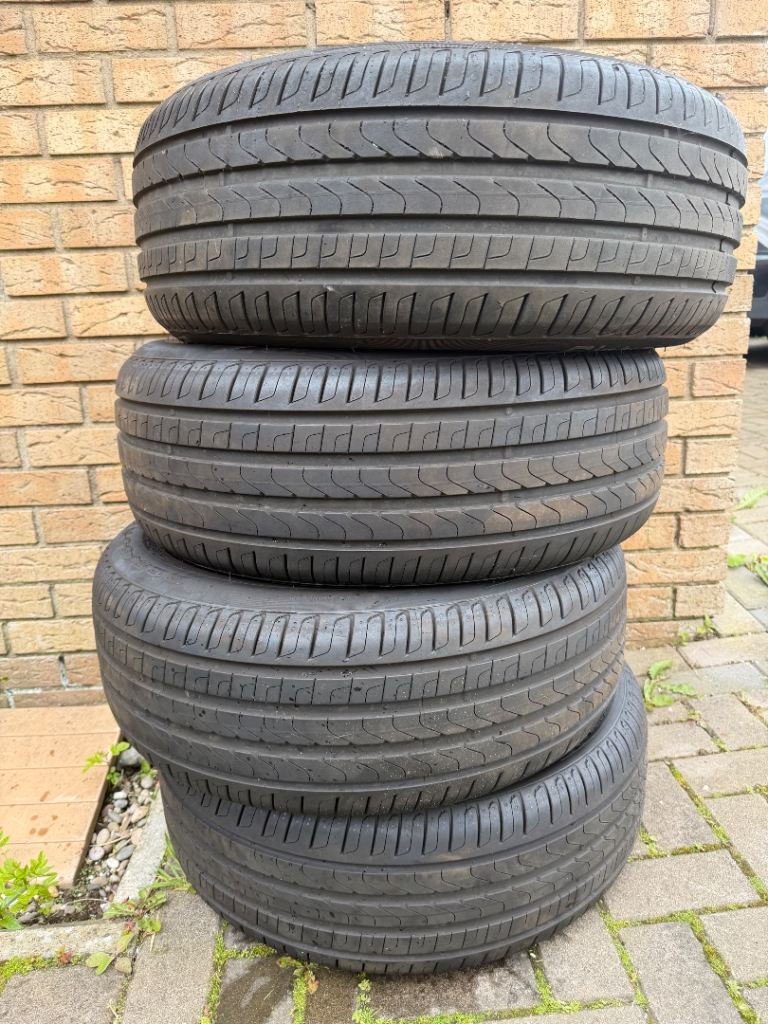 Tyres 4 x 225 x 55 x 18 102Y