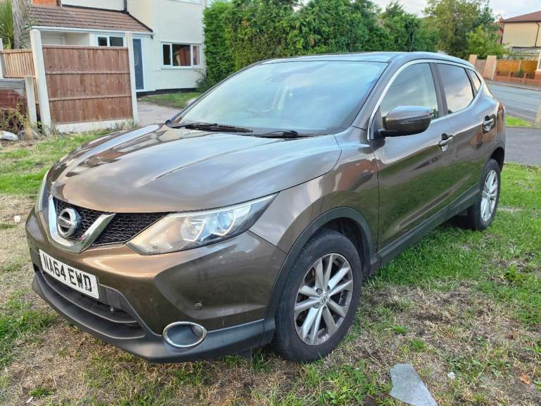 Nissan, QASHQAI, Hatchback, 2014, Manual, 1461 (cc), 5 doors