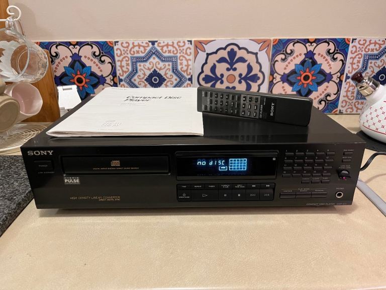 Sony CDP411 CD Player with Remote and Manual Excellent 