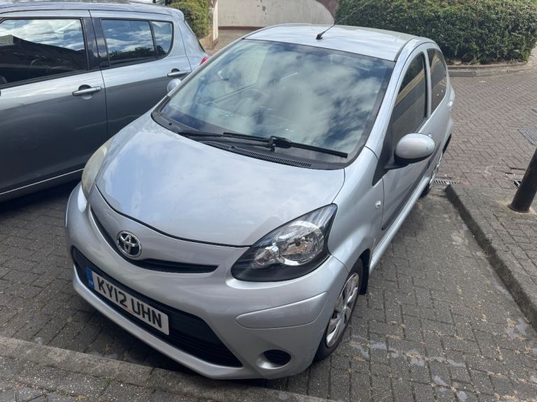 Toyota, AYGO, Hatchback, 2012, Manual, 998 (cc), 5 doors