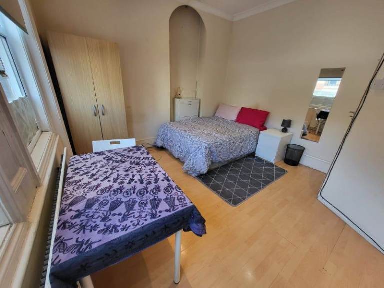 💜 Spacious Single Room | Willesden Green NW2 4QT | Near Willesden Green Station 🏡