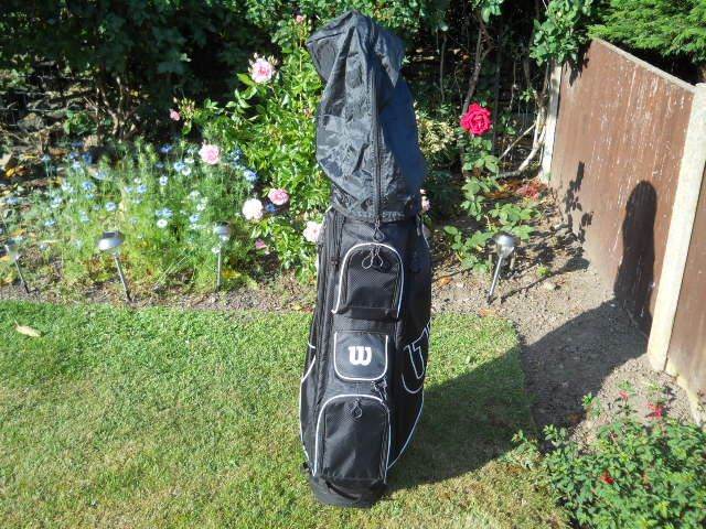 Wilson Prostaff lightweight cart bag.