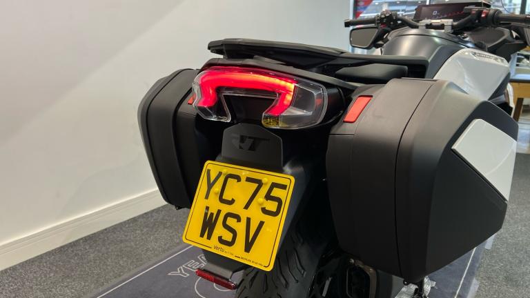 2025 BMW R1300 BMW R1300 RT LE ASA (25MY) TOURER Petrol Manual