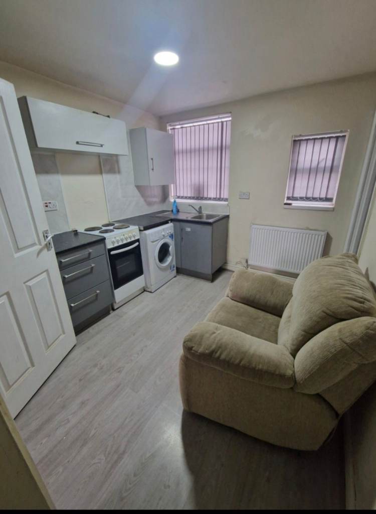 1 bedroom flat