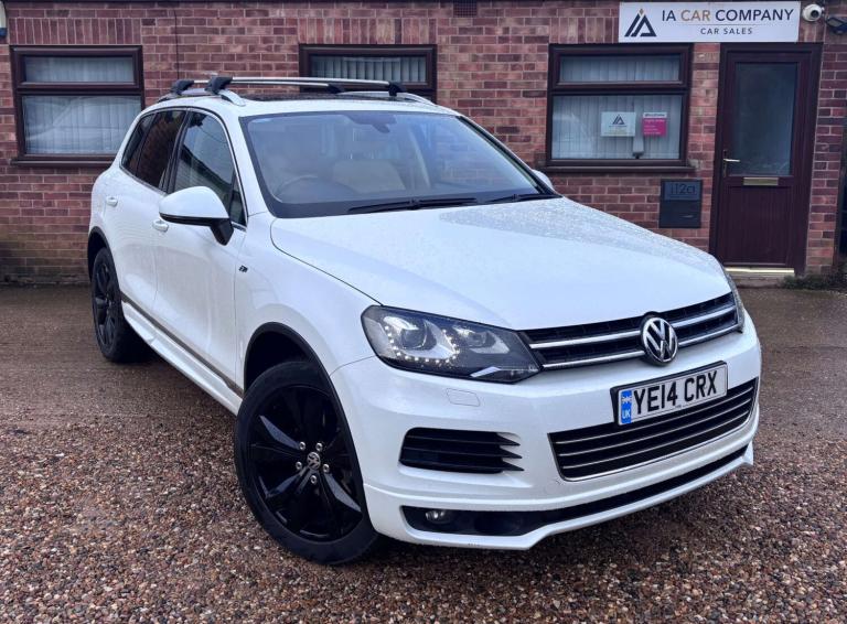 2014 Volkswagen Touareg 3.0 V6 TDI 245 R-Line 5dr Tip Auto ESTATE DIESEL Automatic