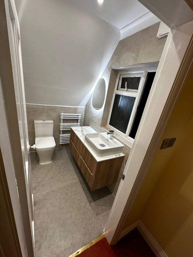 Emergency Plumber Fast Response! London - Plumbing, Heating & Bathrooms - 24/7 Availability