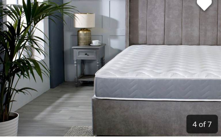 Brand New Grey Memory Foam Hybrid Sprung Mattress 