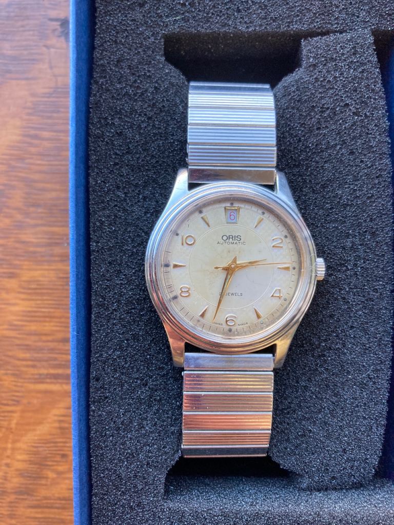 Oris Automatic – Swiss Made – Vintage Style – Original Box – Excellent Working Condition