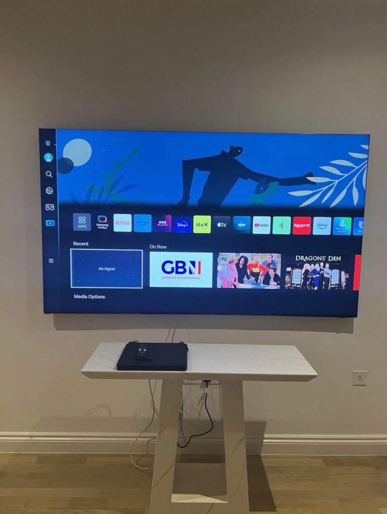 75” Samsung 4k ultra smart tv