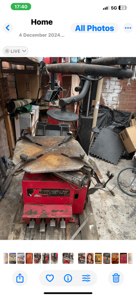 Extreme 1885 tyre machine 