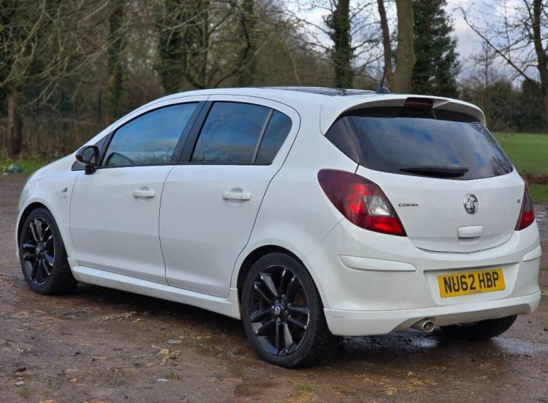 VAUXHALL CORSA 1.2 PETROL MANUAL IN TOP CONDITION. LONG MOT. SERVICE HISTORY
