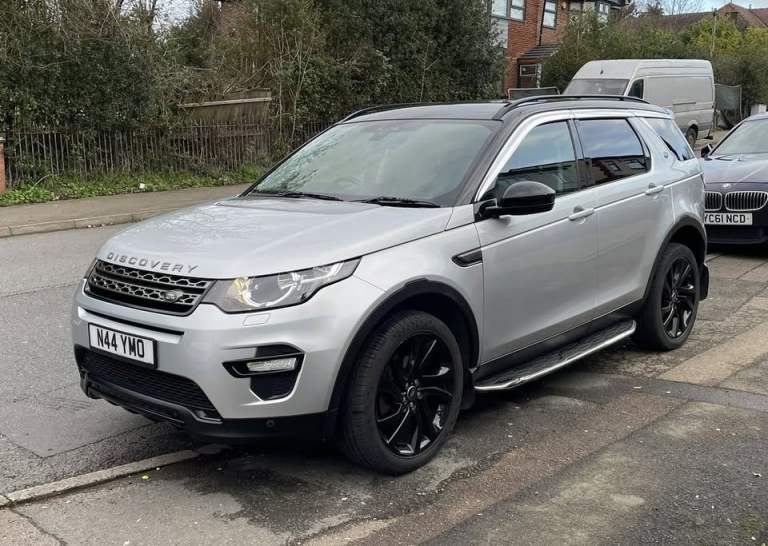 Land Rover, Discovery Sport SE, Metallic Silver Black, Superb Car, Well Maintained