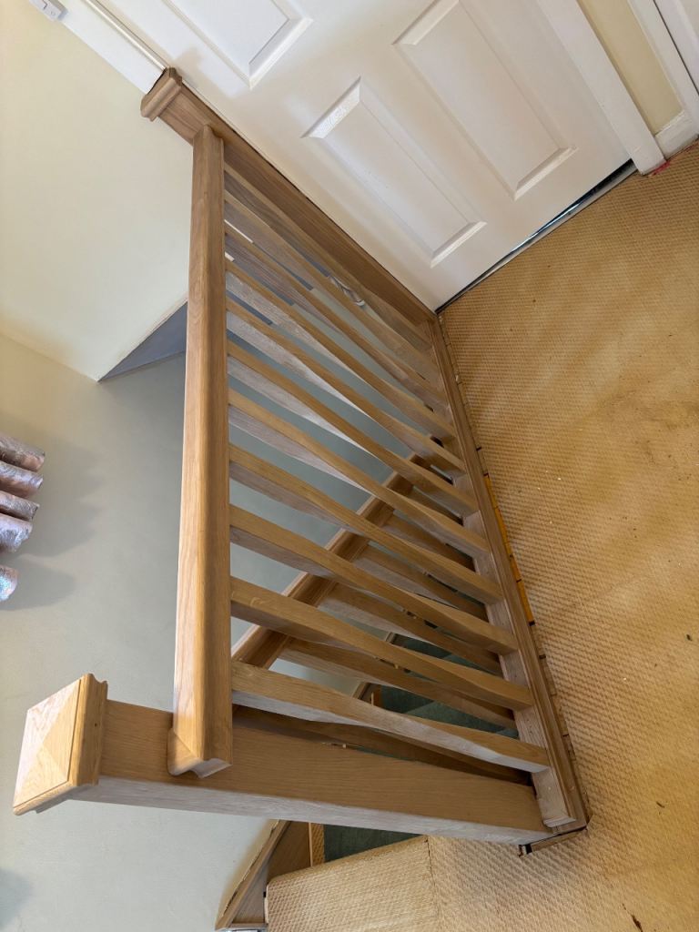 First class joiner available for work 