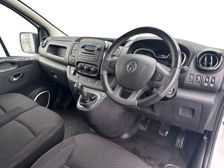 2018 Vauxhall Vivaro 2700 1.6CDTI BiTurbo 125PS Sportive H1 Van Van DIESEL Manual