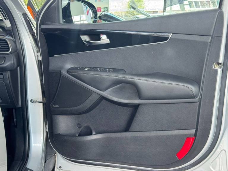 2015 Kia Sorento 2.2 CRDi KX-3 SUV 5dr Diesel Auto AWD Euro 6 (197 bhp) ESTATE Diesel Automatic