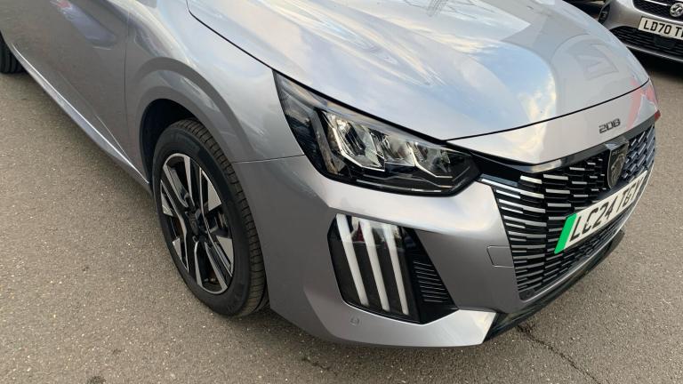 2024 Peugeot 208 50kWh E-Style Hatchback 5dr Electric Auto (7.4kW Charger) (136 ps) Hatchback Ele...