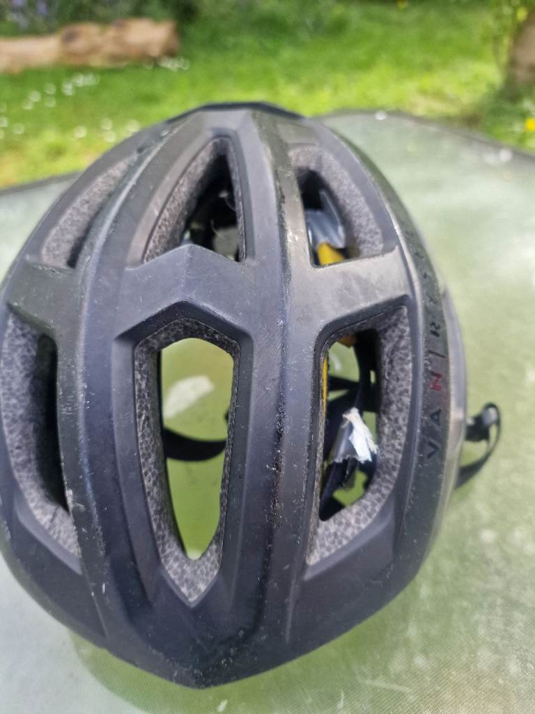 Van Rysel Road Bike Helmet – Black – Budget / Spare – Used