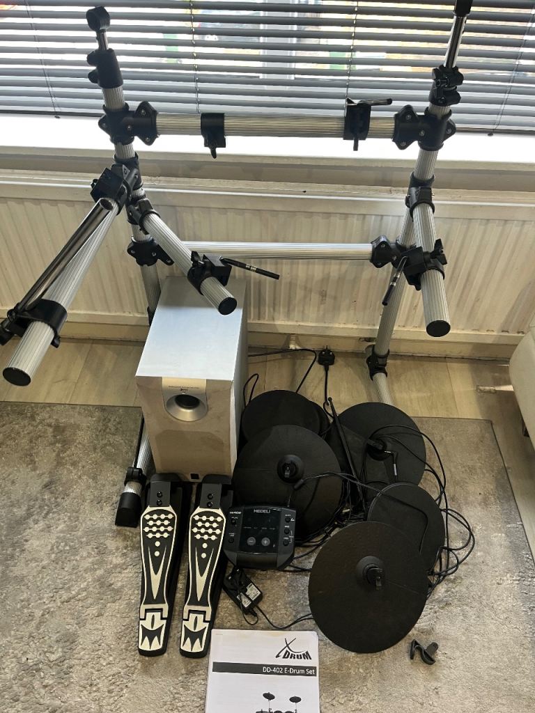 Medeli Electronic Drum Kit DD402 Black