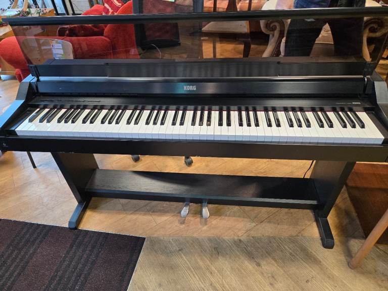 image for Korg concert 7000 electric piano