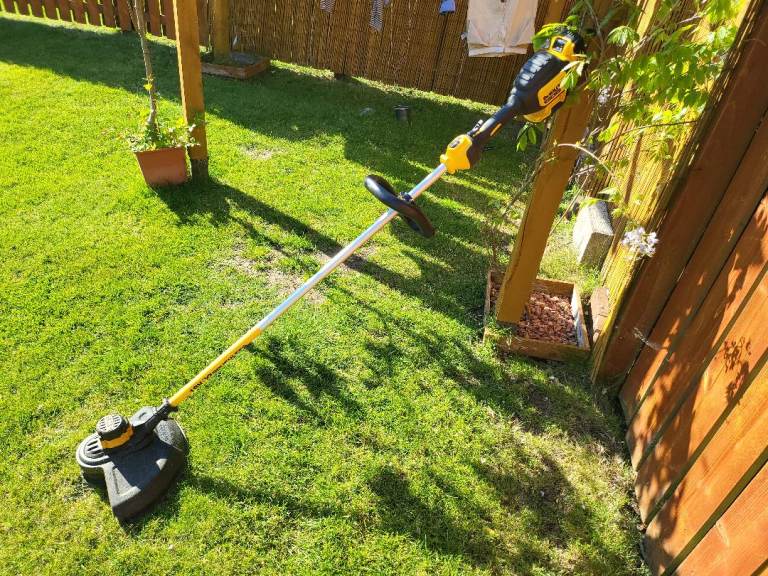 DeWalt Cordless Grass Trimmer - Excellent Condition, Ready to Use