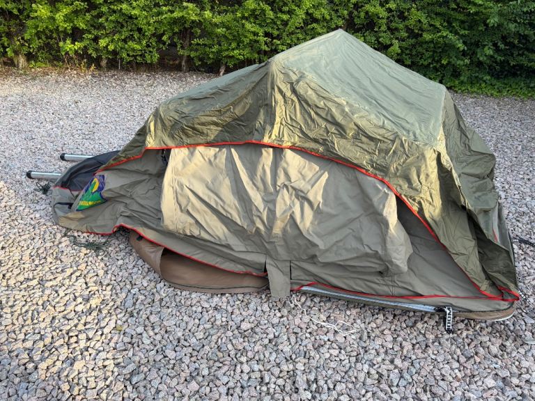 Howling Moon Roof Tent