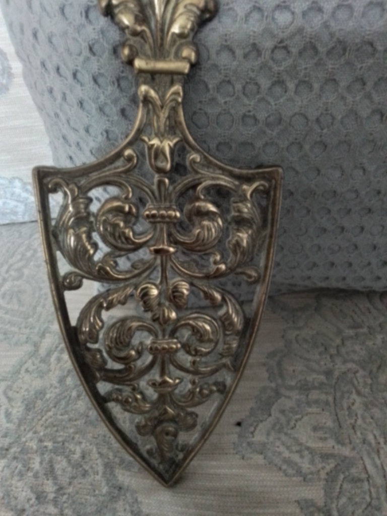 Brass trivet £28, cannon £15, knight companion set (unique fawn cape)£85.