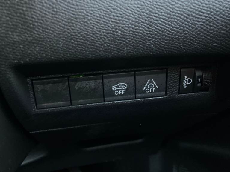 2022 Peugeot 2008 1.2 PureTech Allure Premium 5dr Estate PETROL Manual